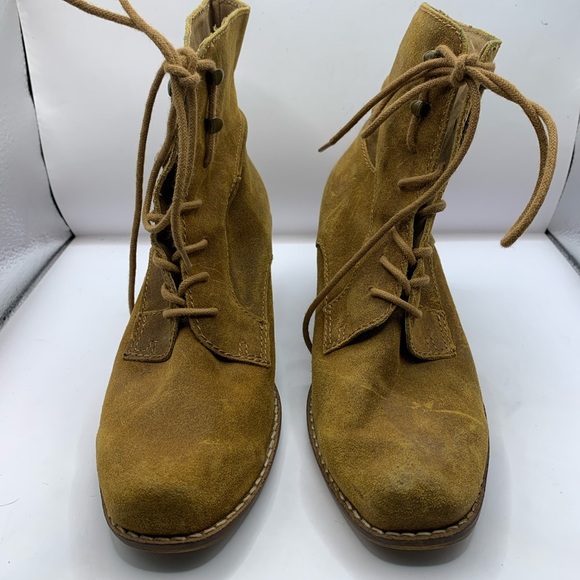Mtng Originals Tan Suede Leather Lace Up Ankle Boots Size 37  US 7 cottage - Picture 8 of 9